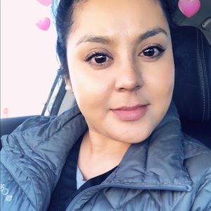 Meet your Posher, Samira